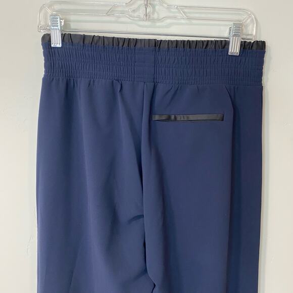 Athleta Women's Metropolis Wide Leg Pants Navy Black 2 Petite Track Travel - Picture 6 of 10